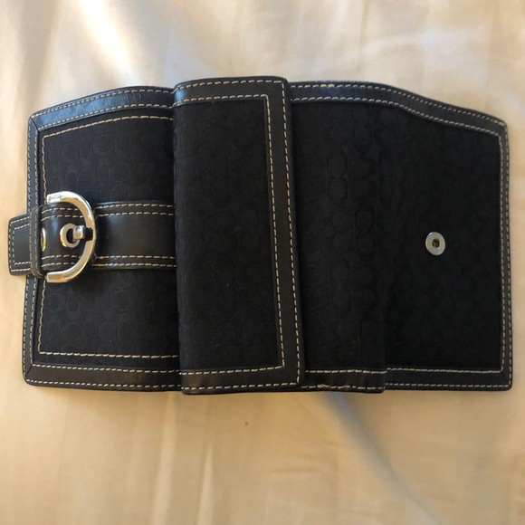 Coach wallet - Picture 3 of 3